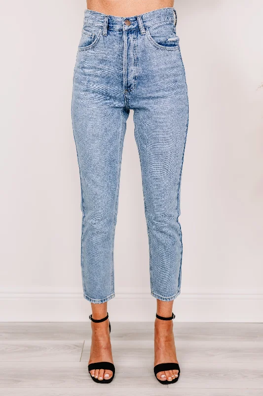 Weekend Offers You Can't Ignore What I Want Light Wash Skinny Jeans