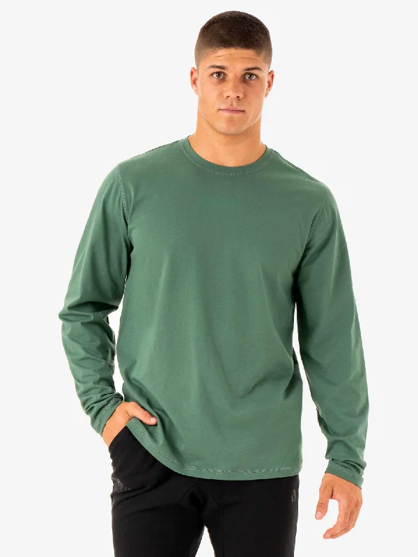 Weekend Price Cuts Galore Limitless Long Sleeve T-Shirt - Forest Green