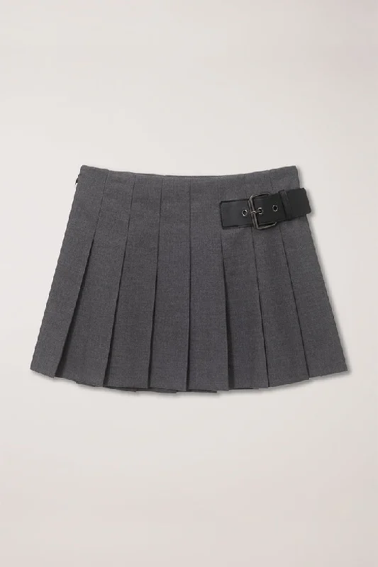 Weekend Bargains to Cherish MINI PLEATS SKIRT