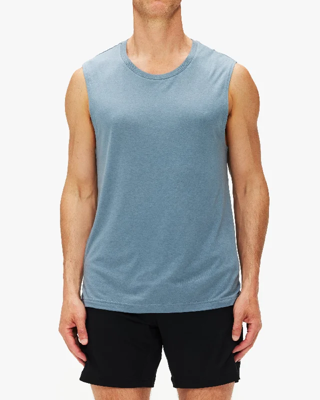 Weekend Deal Alo Yoga The Triumph Muscle Tank