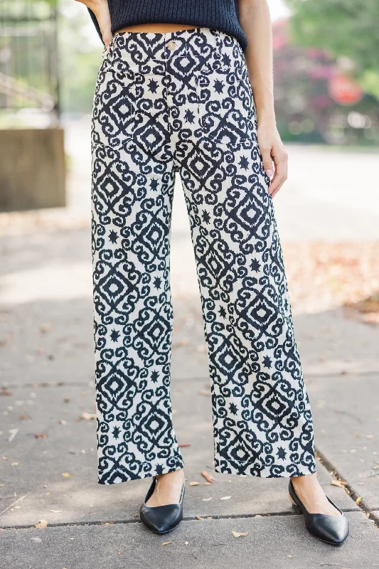 The Best Prices Something To See Black Medallion Print Pants