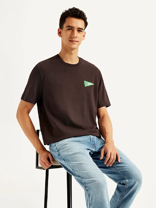 Weekend Shopping Made Better Men's Solid Crew Neck T-shirt
