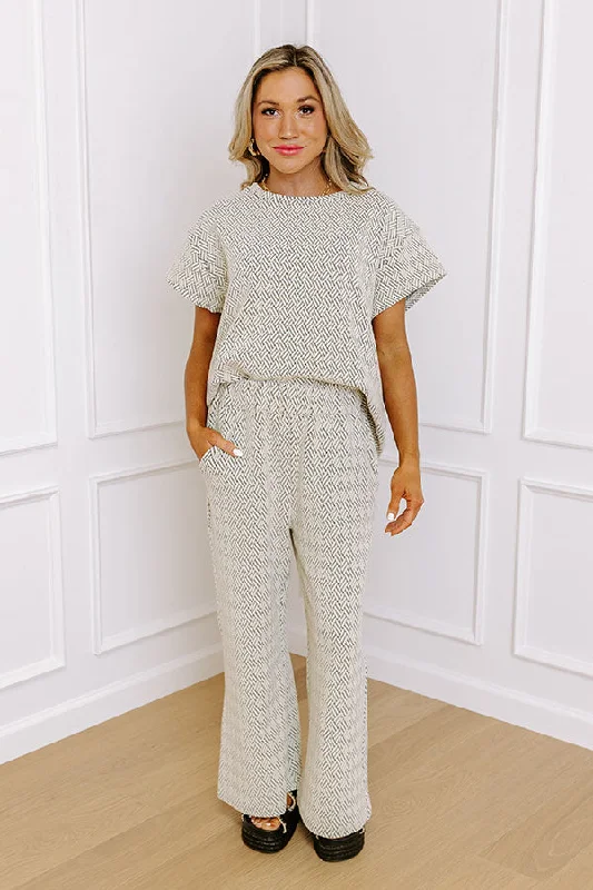 Weekend Specials to Grab A-Lister Status High Waist Trousers
