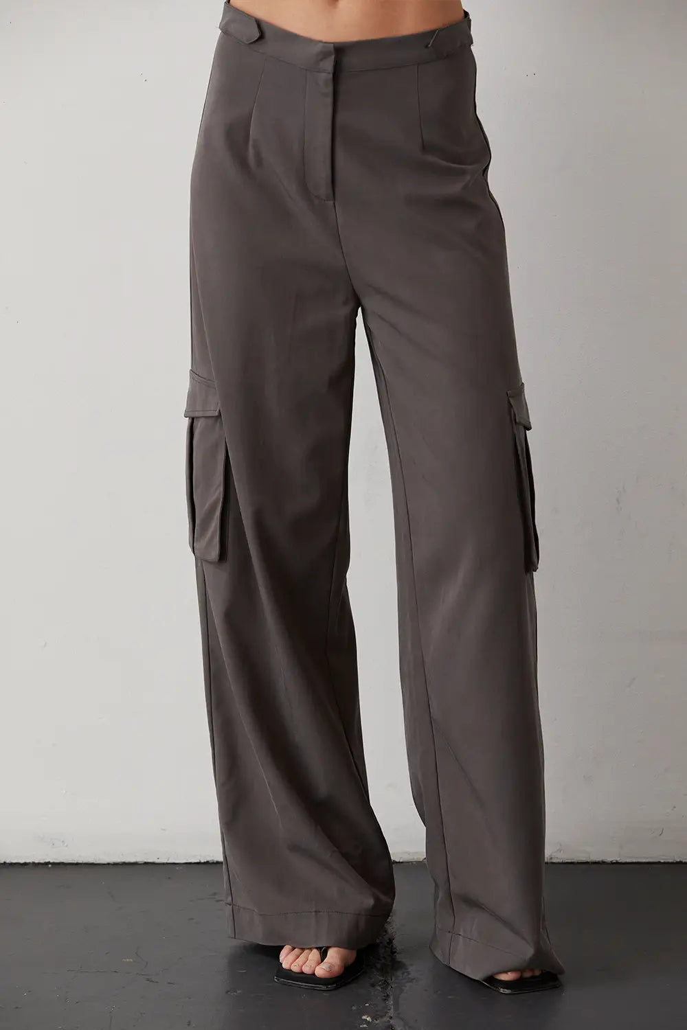 Weekend Bargains to Savor AMBER UTILITY PANTS