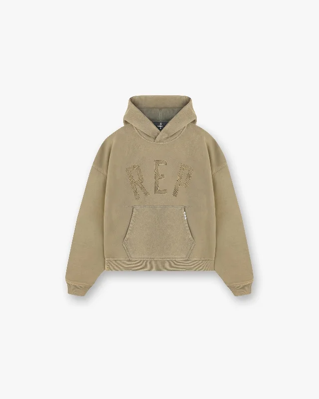 Weekend Discounts to Relish Rep Applique Hoodie - Fawn
