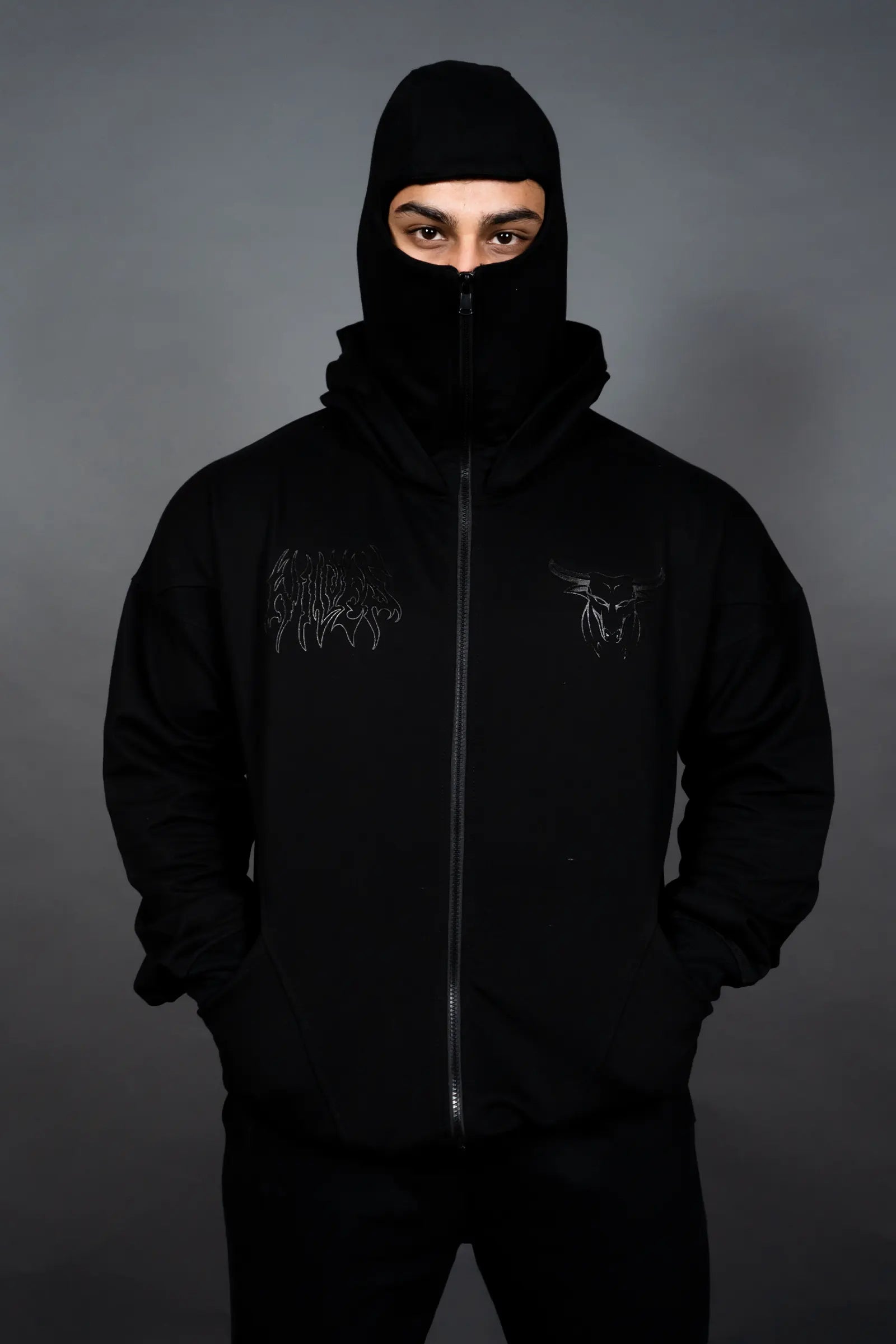 Weekend Special GHOST WARRIOR ZIPPER HOODIE (BLACK)