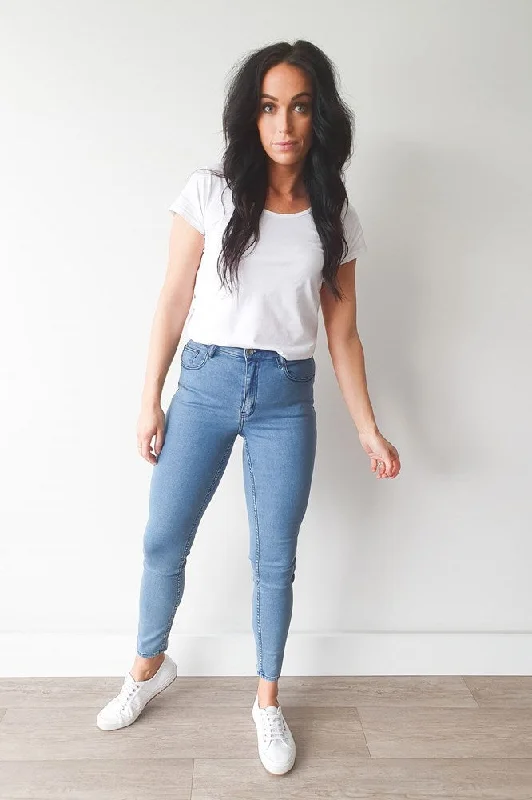Weekend Deals to Make You Smile Silent Theory The Chloe Jean Blue