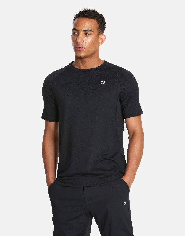 Markdowns Surge Tee in Black