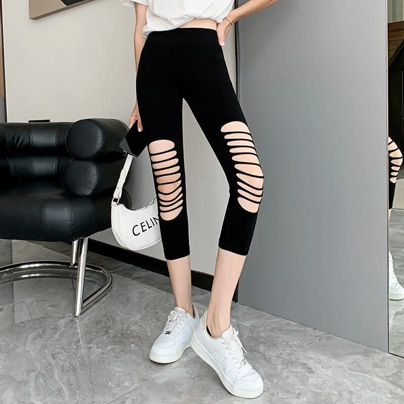 Knee Ripped Model
