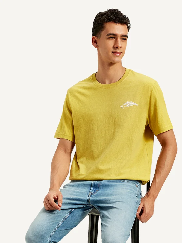 Weekend Deals That Dazzle Men's Typographic Print Crew Neck T-Shirt