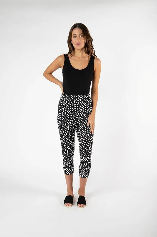Weekend Discounts to Delight Betty Basics Lyon Pant Heart Ocelot
