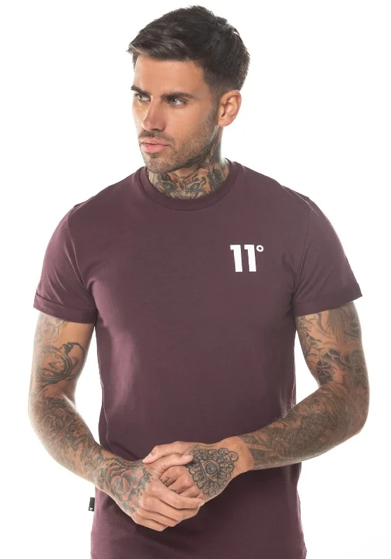 Your Weekend, Your Savings 11 Degrees Core T-Shirt, Mulled Red
