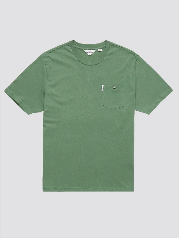 Act Fast Ben Sherman Men's 0059326 SS Signature Pocket T-Shirt Rich Fern