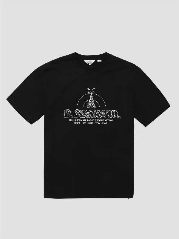 Savings Soar This Weekend Ben Sherman Men's 0076120 SS Radio Tower Band T-Shirt Black