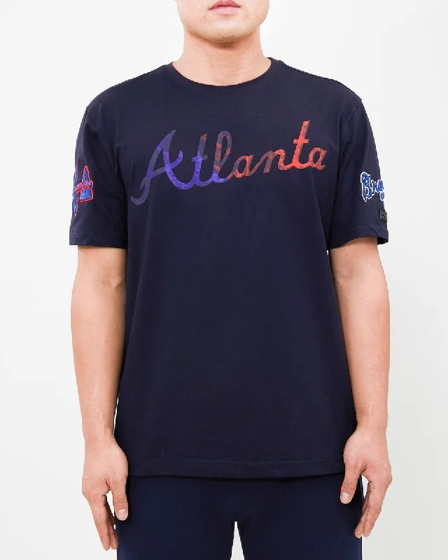 Discount Mania MLB ATLANTA BRAVES DIP DYE PRO TEAM MEN'S TOP (MIDNIGHT NAVY)