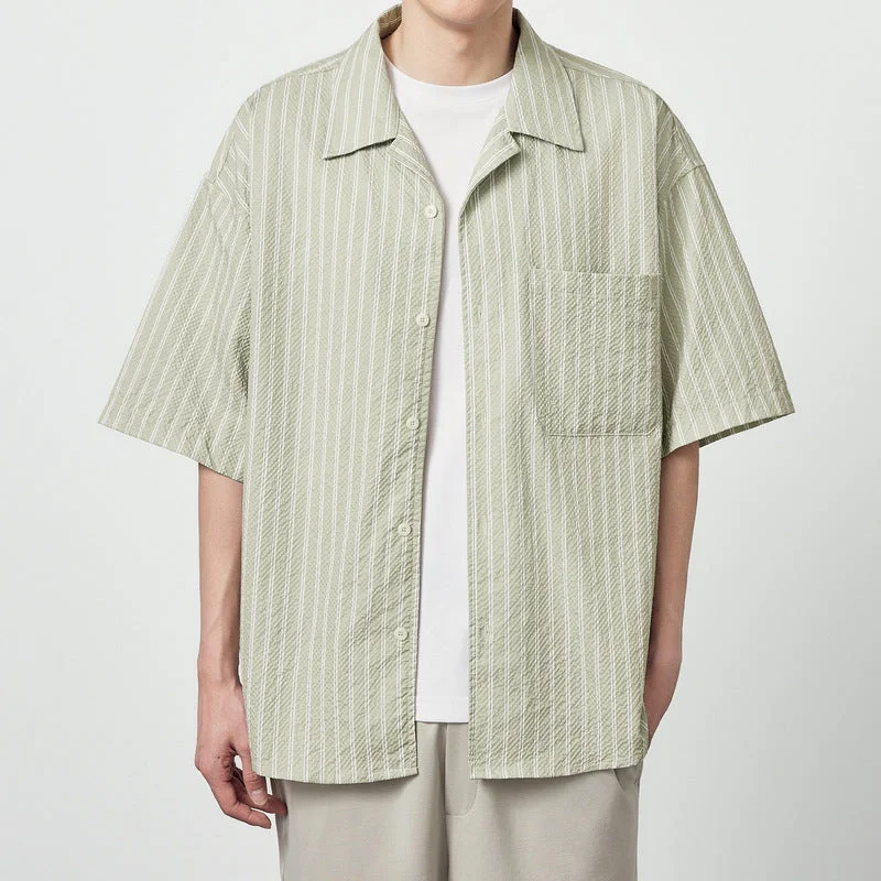 Seersucker Striped Printed Short Sleeve Shirt With Eight-character Collar